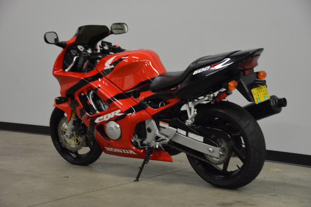 1998 Honda cbr 600 f3 undertail
