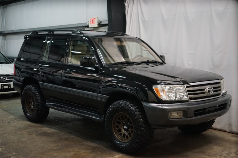 2006 Toyota Land Cruiser // PDX Auto Imports