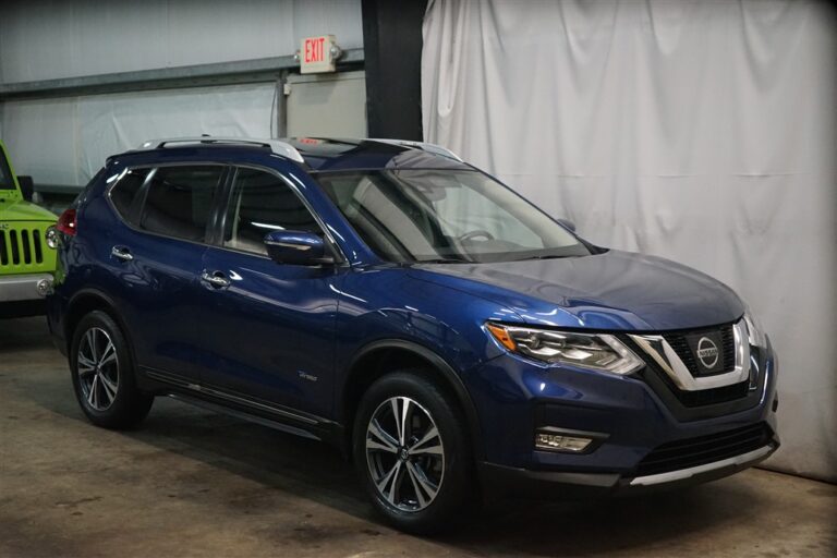 2017 Nissan Rogue Hybrid SV // PDX Auto Imports