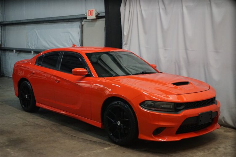 2018 Dodge Charger SXT Plus // PDX Auto Imports